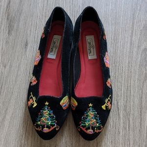 Worthington Vintage Black Velvet Christmas Flats